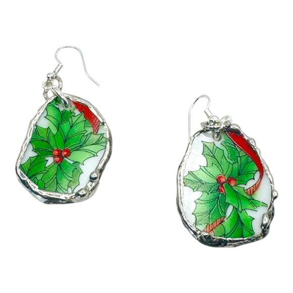 Artisan Holly Earrings Wicks N Sticks Broken China Bezels with 925 Silver Hooks - Picture 10 of 14